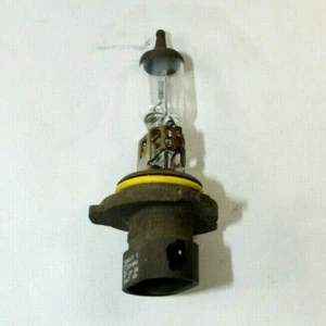 Bombilla de faro Sylvania 9006XS se adapta a cargador Dodge Low Beam 2006-2010 - Imagen 1 de 2