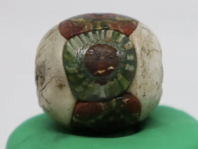 Antiguo grano de cara romana - Imagen 1 de 4