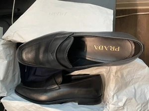 Prada Men's 2DB161 Black Polished Leather Loafers Slip On Shoes - 9.5 - Picture 1 of 15