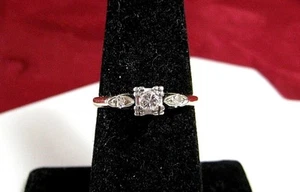 FIRST LADY 14K YELLOW GOLD THREE DIAMOND 0.20 CTW ENGAGEMENT RING SIZE 6.75 - Picture 1 of 11