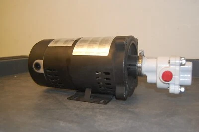 Bomba de engranajes Dayton 230V - Negra (6DHH9) 1/3HP - 115/230V - 6.0/3.0A - 60Hz Foto 1 de 4