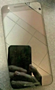 HTC Desire 310 MINT Parts or Repair No Power Fast Ship Unknown Carrier White - Picture 1 of 2