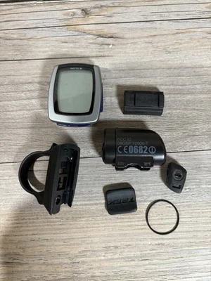 Trek Incite 8i Wireless 8 Function Bicycle Computer Odometer Speed TESTED WORKS - Image 1 of 3