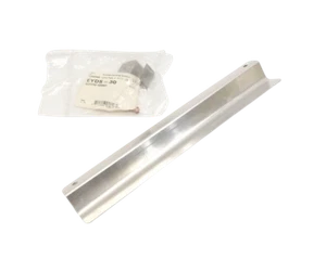 Invensys Barber Colman At-211 Outdoor Bulb Shield Kit - Picture 1 of 1