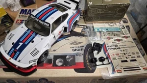 Tamiya Vintage 58002 Martini Porsche 935 Turbo RC Car - Picture 1 of 8