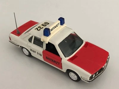 GAMA BMW 528i E28 Red & White "Notarzt RUF 110" 1:43 scale diecast model # 1156 - Image 1 of 4