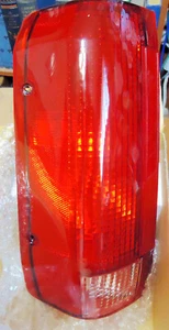Fits 1992-1996 Ford Bronco, F150, F250  Tail Light Assembly  Right and Left Side - Picture 1 of 6