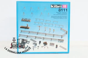 KIBRI 8111 H0 KIT CONJUNTO DIFERENTES ELEMENTOS PARA CONSTRUCCION RURAL - Foto 1 di 4