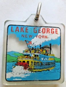 VINTAGE DECORATIVE LAKE GEORGE, NY SOUVENIR PLASTIC KEY FOB 1 9/16"x1 9/16" USED - Picture 1 of 2