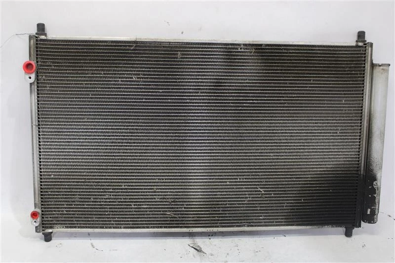 CONDENSADOR AC TOYOTA PRIUS PRIUS V 12 13 14 15 16 17 18 19 1163585 Foto 1 de 4