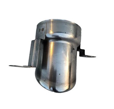 2017-2023 年 ALFA ROMEO GIULIA 952 后置发动机右排水器管尖 原始设备制造商 — 第 1/4 张图片