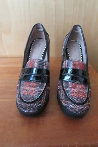 Zapatos de fiesta mocasines/tacones BetseyJohnson Adelyn estrás EE. UU. 7,5 NUEVOS SIN ETIQUETAS - Imagen 1 de 11