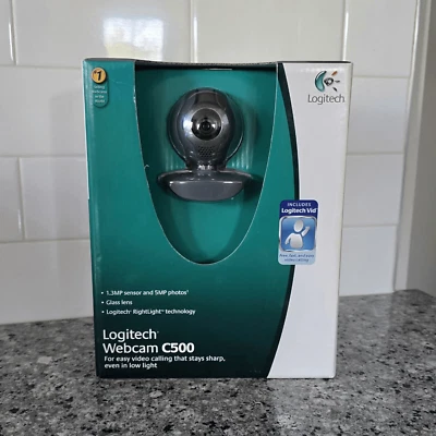 Logitech Webcam C500 1.3-MP Video Glass Lens Built In Microphone Zoom Homeschool - Image 1 of 4