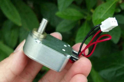 1pcs DC24V Rotary Self-locking Powerful Rotating Electromagnet Solenoid D-Shaft - Image 1 of 4