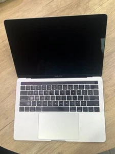 Apple MacBook Pro A1706 13" i5 8GB - 256GB GRADE A Argent? - Photo 1/9