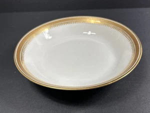L BERNARDAUD & Co. LIMOGES D & Co. Francia ORO CHIAVE GRECA zuppiera 7 1/4” diametro - Foto 1 di 4