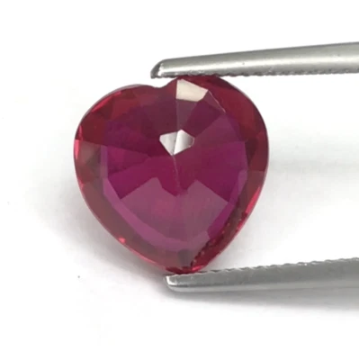 8.23ct Stunning Lab-Created Ruby | Corundum | Flame Fusion | 12.20X12.30mm - Image 1 of 3