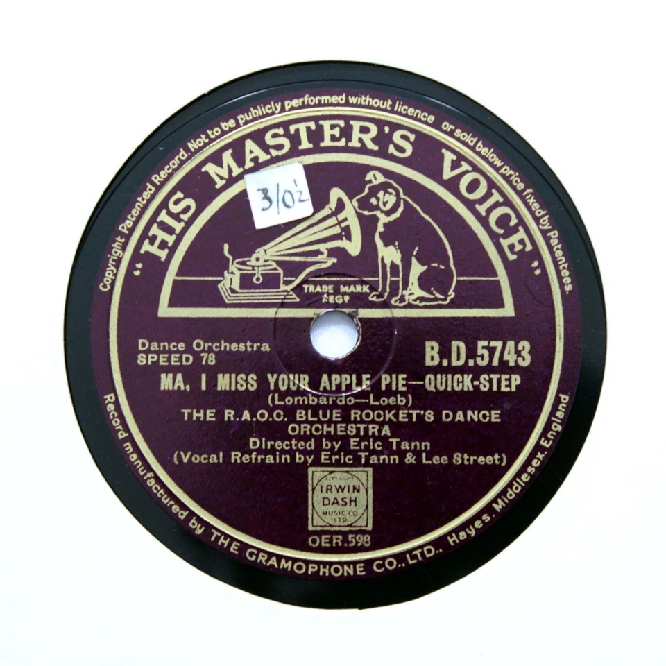 R.A.O.C. BLUE ROCKETS DANCE ORCH "Ma I Miss Your Apple Pie" 1942 (E+) HMV [78] - Image 1 of 1