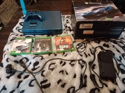 Microsoft Xbox One Console 1TB - image 1 of 4