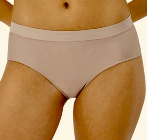 MAIDENFORM M Basically Sexy Microfiber Soft Evening Hipster Panty Womens Sz M 6 - Picture 1 of 8