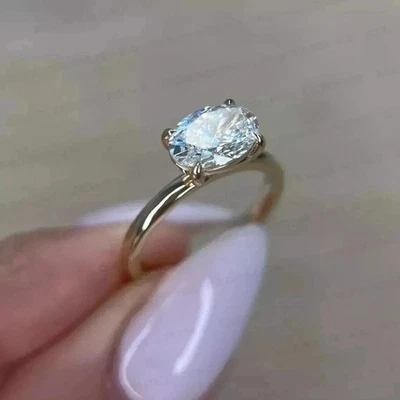 Women's Oval Cut Solitaire Wedding Ring 14K Rose Gold Over 2Ct Simulated Diamond — 第 1/4 张图片