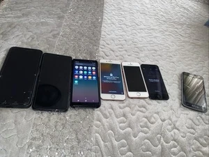Phones For Parts - Photo 1 sur 10