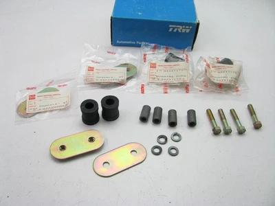 Kit de eslabones de barra estabilizadora trasera TRW HB1438K OE Rebox para 83-87 Isuzu Impulse Foto 1 de 2