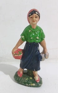 84277 Pastorello Presepe - statuina in celluloide - Donna con cesta - Picture 1 of 3
