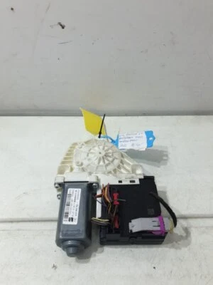 Volkswagen Passat Cc 2.0 Td 2011-2016 WINDOW MOTOR PASSENGER FRONT 3C8959702 - Image 1 of 4