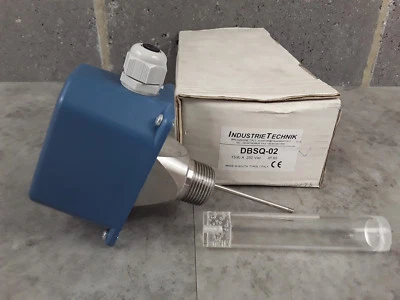 Industrie Technik Stainless Steel Float or Level Switch DBSQ-02 * - Image 1 of 4