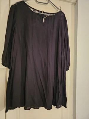 Yours Women's Tunic Top Black Size 20 with Lace and Zip Detail to Back Plus Size - Image 1 of 4