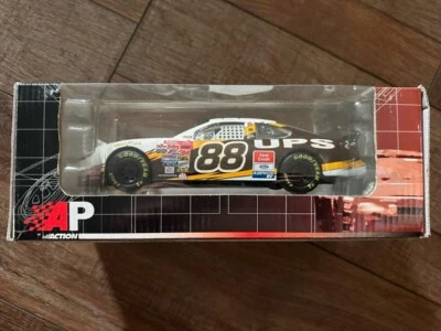 2002 Dale Jarrett #88 UPS Ford Taurus Large 1:24 Scale Diecast - Image 1 of 2
