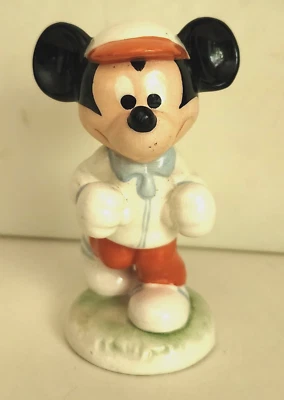 MICKEY MOUSE JOGGING PORCELANA WALT DISNEY PRODUCTIONS GOEBEL W ALEMANIA # 84 Foto 1 de 4