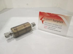 Porvair, TEM-1811-8, High Purity Gas Filter, 750PSI, .003um, New - Picture 1 of 7