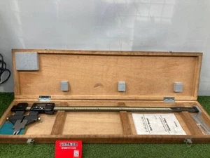 Mitutoyo CFC-P60 552-303 Carbon Digimatic Caliper 600mm Used - Picture 1 of 9