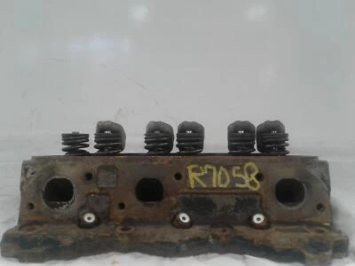 Used Engine Cylinder Head fits: 1988 Oldsmobile Toronado 6-231 3.8L VIN C 8th di - Imagem 1 de 4