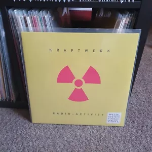 Kraftwerk - Radio-Aktivität - Ltd Special Edition Yellow Vinyl LP - 2020- Sealed - Bild 1 von 3