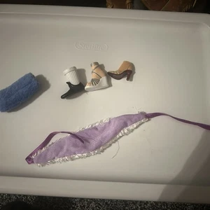 Barbie My Scene Schuhe & Zubehör Konvolut verschiedene 2000er - Bild 1 von 2