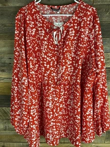 Bloomchic Damen Übergröße 22-24 rot geblümt Bauern Top Langarm - Bild 1 von 12