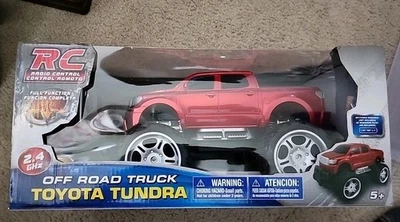 RC Radio Controlled 2.4 GHz OFF ROAD TRUCK TOYOTA TUNDRA - Image 1 of 4