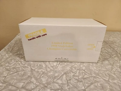 1/24 Danbury Mint Limited Edition 1950 Studebaker Champion Convertible Yellow - Image 1 of 4