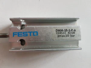 FESTO DMM-10-5-P-A 158502 KOMPAKTLUFTZYLINDER 10 BAR - Bild 1 von 3