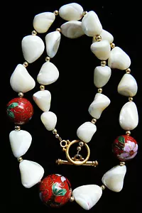 "Collar con cierre de palanca con cuentas de madre perla y cloisonne hecho a mano 20" - Imagen 1 de 1