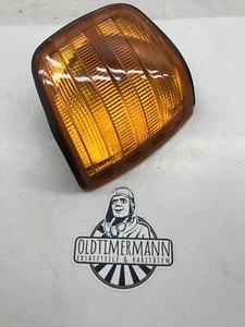 Blinkleuchte Blinker rechts Bosch 1305233062 für Mercedes W126 NOS original - Bild 1 von 3