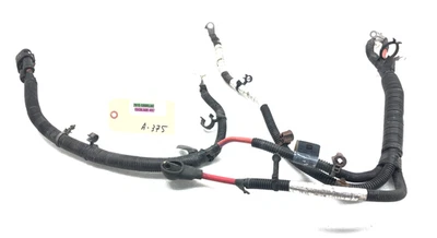 Cable de batería positivo Cadillac Escalade 2015-2020 OEM. Foto 1 de 4