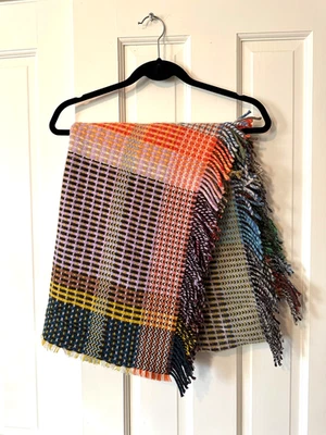 Chal de lana Wallace Sewell tejido a mano Waffle Kew Shetland nuevo sin etiquetas Foto 1 de 3