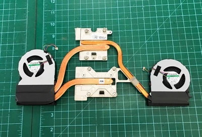 Ventiladores de refrigeración originales Dell Precision 7510 15,6" para computadora portátil con disipador térmico 44PG6 044PG6 Foto 1 de 2