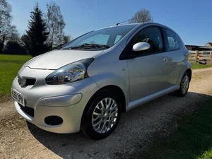 Toyota AYGO 1.0 VVT-i Platinum Euro 4 5dr - Picture 1 of 16