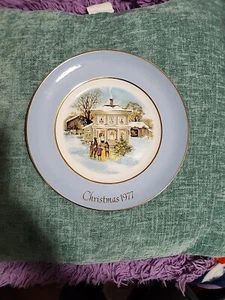 Vintage 1977 Avon 5th Edition Christmas Collectors Plate By Wedgewood England - Bild 1 von 6