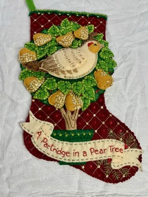 Meia de Natal de feltro Bucilla acabada feita à mão 18" perdiz em uma pereira - Imagem 1 de 4